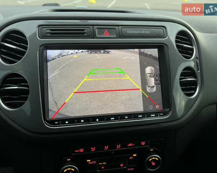 Коричневый Фольксваген Тигуан, объемом двигателя 2 л и пробегом 251 тыс. км за 13500 $, фото 5 на Automoto.ua