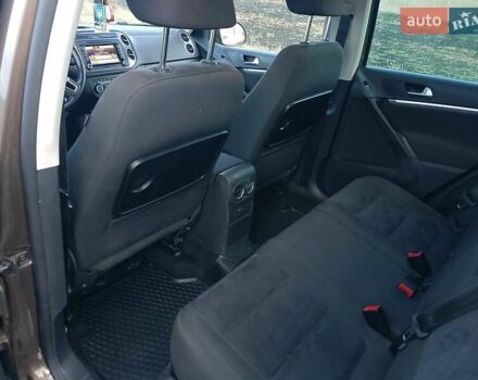 Коричневый Фольксваген Тигуан, объемом двигателя 1.97 л и пробегом 207 тыс. км за 13300 $, фото 19 на Automoto.ua