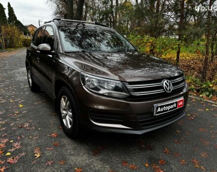 Коричневый Фольксваген Тигуан, объемом двигателя 2 л и пробегом 351 тыс. км за 13490 $, фото 2 на Automoto.ua