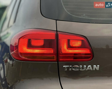 Коричневый Фольксваген Тигуан, объемом двигателя 2 л и пробегом 251 тыс. км за 13500 $, фото 14 на Automoto.ua