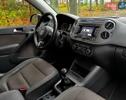 Коричневый Фольксваген Тигуан, объемом двигателя 2 л и пробегом 351 тыс. км за 13490 $, фото 30 на Automoto.ua