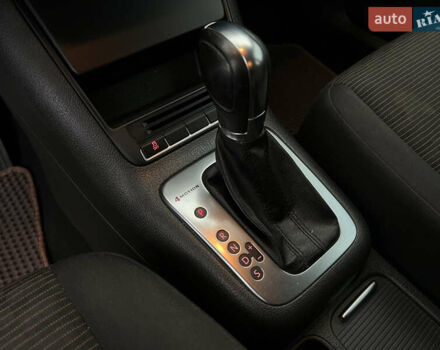 Коричневый Фольксваген Тигуан, объемом двигателя 2 л и пробегом 251 тыс. км за 13500 $, фото 3 на Automoto.ua