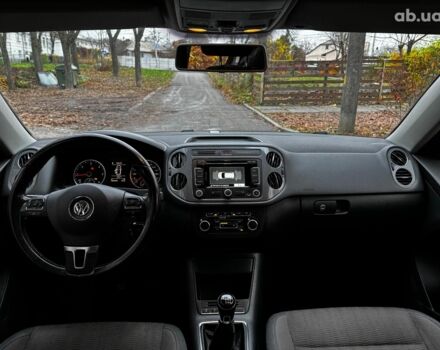 Коричневый Фольксваген Тигуан, объемом двигателя 2 л и пробегом 351 тыс. км за 13490 $, фото 26 на Automoto.ua
