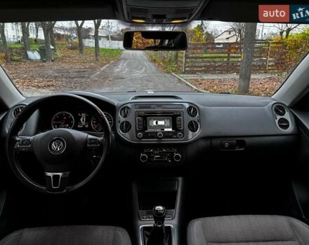 Коричневый Фольксваген Тигуан, объемом двигателя 2 л и пробегом 351 тыс. км за 13490 $, фото 27 на Automoto.ua