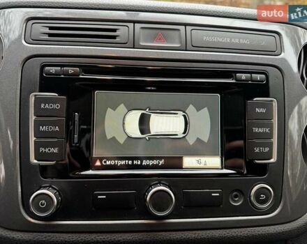 Коричневый Фольксваген Тигуан, объемом двигателя 2 л и пробегом 351 тыс. км за 13490 $, фото 17 на Automoto.ua