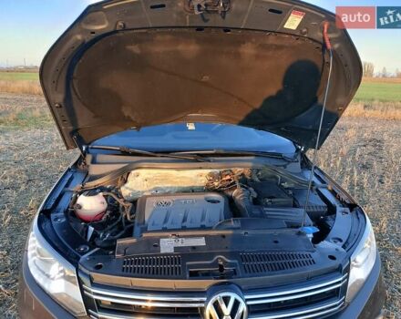 Коричневый Фольксваген Тигуан, объемом двигателя 1.97 л и пробегом 207 тыс. км за 13300 $, фото 5 на Automoto.ua