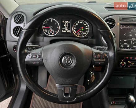 Коричневый Фольксваген Тигуан, объемом двигателя 2 л и пробегом 251 тыс. км за 13500 $, фото 32 на Automoto.ua