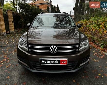 Коричневый Фольксваген Тигуан, объемом двигателя 2 л и пробегом 351 тыс. км за 13490 $, фото 1 на Automoto.ua