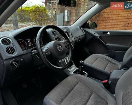 Коричневый Фольксваген Тигуан, объемом двигателя 2 л и пробегом 351 тыс. км за 13490 $, фото 11 на Automoto.ua