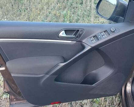 Коричневый Фольксваген Тигуан, объемом двигателя 1.97 л и пробегом 207 тыс. км за 13300 $, фото 16 на Automoto.ua