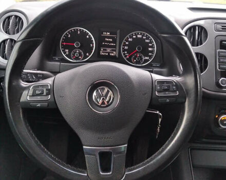 Коричневий Фольксваген Тігуан, об'ємом двигуна 2 л та пробігом 175 тис. км за 14950 $, фото 17 на Automoto.ua