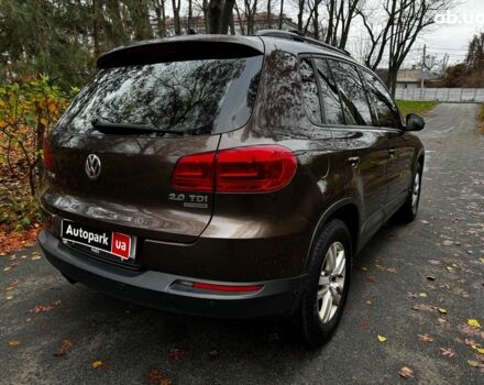 Коричневый Фольксваген Тигуан, объемом двигателя 2 л и пробегом 351 тыс. км за 13490 $, фото 5 на Automoto.ua