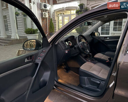 Коричневий Фольксваген Тігуан, об'ємом двигуна 1.97 л та пробігом 168 тис. км за 15990 $, фото 17 на Automoto.ua