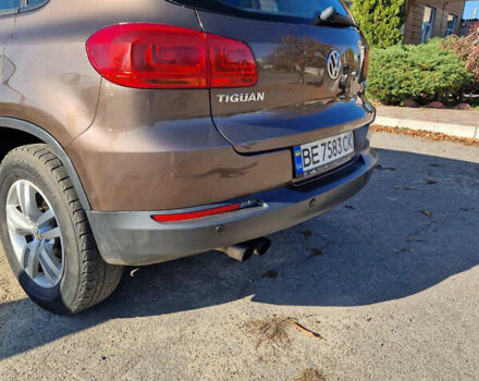 Коричневый Фольксваген Тигуан, объемом двигателя 1.97 л и пробегом 282 тыс. км за 12700 $, фото 1 на Automoto.ua