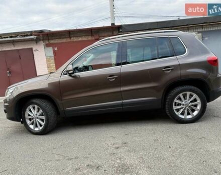 Фольксваген Тигуан 2013 в Киеве на Automoto.ua Коричневый Фольксваген Тигуан, объемом двигателя 1.99 л и пробегом 177 тыс. км за 15999 $, фото 5 на Automoto.ua