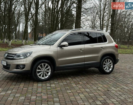 Коричневий Фольксваген Тігуан, об'ємом двигуна 2 л та пробігом 210 тис. км за 13900 $, фото 9 на Automoto.ua