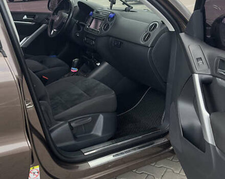 Коричневый Фольксваген Тигуан, объемом двигателя 1.99 л и пробегом 112 тыс. км за 18300 $, фото 6 на Automoto.ua