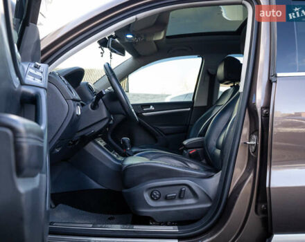 Коричневый Фольксваген Тигуан, объемом двигателя 2 л и пробегом 235 тыс. км за 15900 $, фото 25 на Automoto.ua