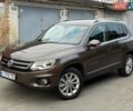 Фольксваген Тигуан 2013 в Киеве на Automoto.ua Коричневый Фольксваген Тигуан, объемом двигателя 1.99 л и пробегом 177 тыс. км за 15999 $, фото 4 на Automoto.ua