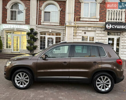 Коричневий Фольксваген Тігуан, об'ємом двигуна 1.97 л та пробігом 168 тис. км за 15990 $, фото 7 на Automoto.ua
