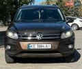 Коричневый Фольксваген Тигуан, объемом двигателя 1.97 л и пробегом 175 тыс. км за 17498 $, фото 2 на Automoto.ua