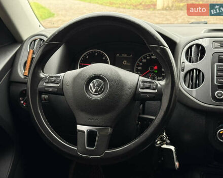 Коричневий Фольксваген Тігуан, об'ємом двигуна 2 л та пробігом 210 тис. км за 13900 $, фото 24 на Automoto.ua