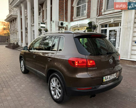 Коричневий Фольксваген Тігуан, об'ємом двигуна 1.97 л та пробігом 168 тис. км за 15990 $, фото 5 на Automoto.ua