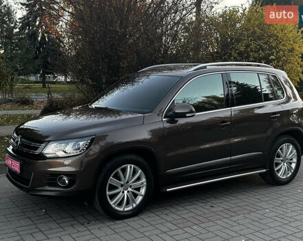 Коричневий Фольксваген Тігуан, об'ємом двигуна 2 л та пробігом 200 тис. км за 16650 $, фото 15 на Automoto.ua