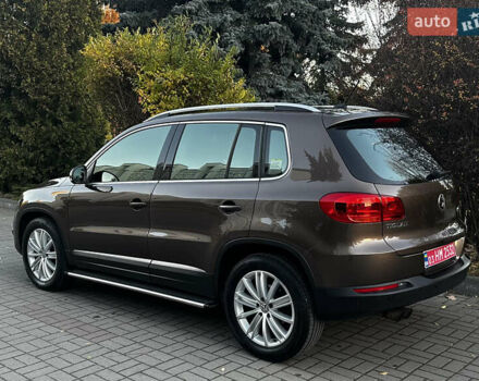 Коричневий Фольксваген Тігуан, об'ємом двигуна 2 л та пробігом 200 тис. км за 16650 $, фото 18 на Automoto.ua