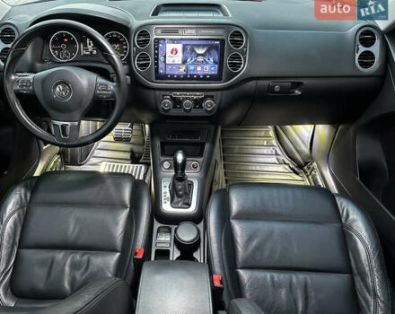 Коричневий Фольксваген Тігуан, об'ємом двигуна 2 л та пробігом 200 тис. км за 16650 $, фото 58 на Automoto.ua