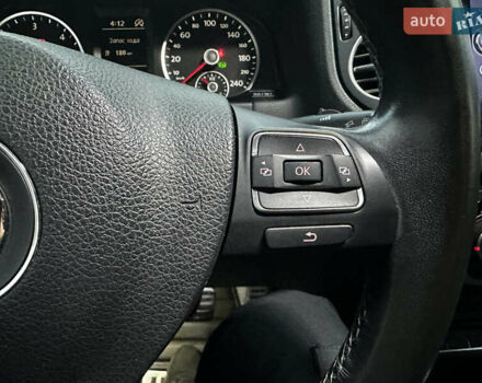 Коричневий Фольксваген Тігуан, об'ємом двигуна 2 л та пробігом 200 тис. км за 16650 $, фото 63 на Automoto.ua