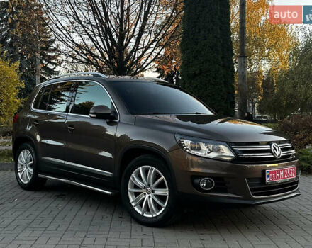 Коричневий Фольксваген Тігуан, об'ємом двигуна 2 л та пробігом 200 тис. км за 16650 $, фото 1 на Automoto.ua
