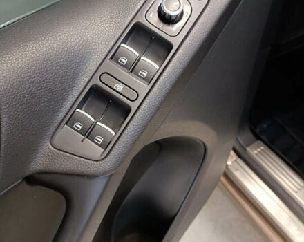 Коричневий Фольксваген Тігуан, об'ємом двигуна 2 л та пробігом 174 тис. км за 17700 $, фото 22 на Automoto.ua