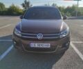 Коричневий Фольксваген Тігуан, об'ємом двигуна 2 л та пробігом 108 тис. км за 17950 $, фото 11 на Automoto.ua