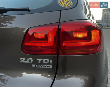 Коричневий Фольксваген Тігуан, об'ємом двигуна 2 л та пробігом 200 тис. км за 16650 $, фото 39 на Automoto.ua