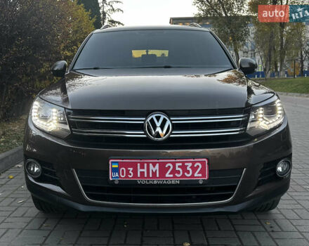 Коричневий Фольксваген Тігуан, об'ємом двигуна 2 л та пробігом 200 тис. км за 16650 $, фото 2 на Automoto.ua