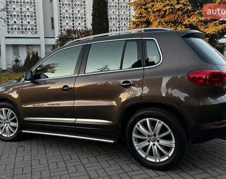Коричневий Фольксваген Тігуан, об'ємом двигуна 2 л та пробігом 200 тис. км за 16650 $, фото 25 на Automoto.ua