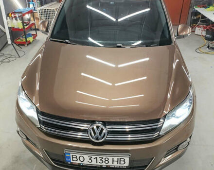 Коричневий Фольксваген Тігуан, об'ємом двигуна 2 л та пробігом 174 тис. км за 17700 $, фото 4 на Automoto.ua