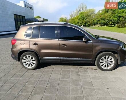Коричневий Фольксваген Тігуан, об'ємом двигуна 2 л та пробігом 114 тис. км за 16900 $, фото 3 на Automoto.ua