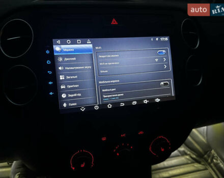 Коричневий Фольксваген Тігуан, об'ємом двигуна 2 л та пробігом 200 тис. км за 16650 $, фото 83 на Automoto.ua