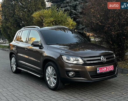 Коричневий Фольксваген Тігуан, об'ємом двигуна 2 л та пробігом 200 тис. км за 16650 $, фото 4 на Automoto.ua