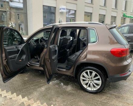 Коричневый Фольксваген Тигуан, объемом двигателя 2 л и пробегом 160 тыс. км за 16800 $, фото 5 на Automoto.ua