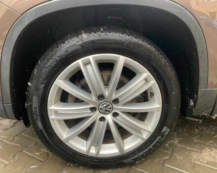 Коричневый Фольксваген Тигуан, объемом двигателя 2 л и пробегом 160 тыс. км за 16800 $, фото 2 на Automoto.ua