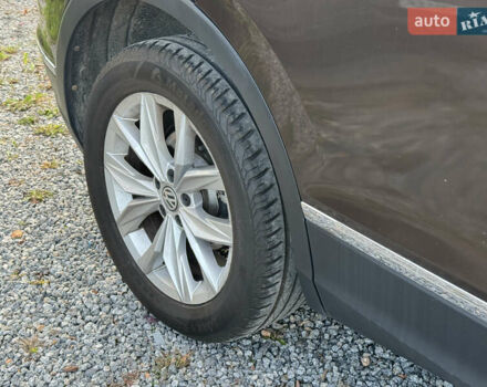 Коричневый Фольксваген Тигуан, объемом двигателя 1.97 л и пробегом 156 тыс. км за 24900 $, фото 51 на Automoto.ua