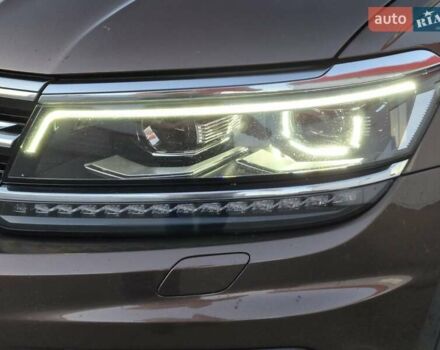 Коричневий Фольксваген Тігуан, об'ємом двигуна 1.97 л та пробігом 280 тис. км за 22200 $, фото 1 на Automoto.ua