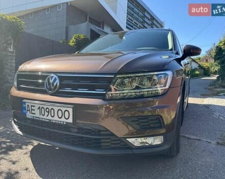 Коричневый Фольксваген Тигуан, объемом двигателя 1.97 л и пробегом 55 тыс. км за 29000 $, фото 3 на Automoto.ua