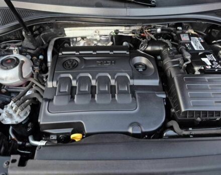 Коричневый Фольксваген Тигуан, объемом двигателя 2 л и пробегом 280 тыс. км за 22800 $, фото 6 на Automoto.ua