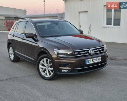 Коричневий Фольксваген Тігуан, об'ємом двигуна 1.97 л та пробігом 280 тис. км за 22200 $, фото 2 на Automoto.ua