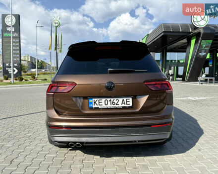 Коричневый Фольксваген Тигуан, объемом двигателя 1.98 л и пробегом 193 тыс. км за 21200 $, фото 17 на Automoto.ua