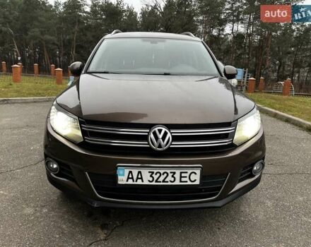 Коричневый Фольксваген Тигуан, объемом двигателя 1.98 л и пробегом 172 тыс. км за 12500 $, фото 1 на Automoto.ua